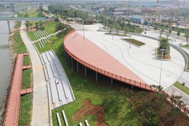 金强TKK栈道板的“水下生存考验”——湖南敢胜垸浏阳河风光带工程