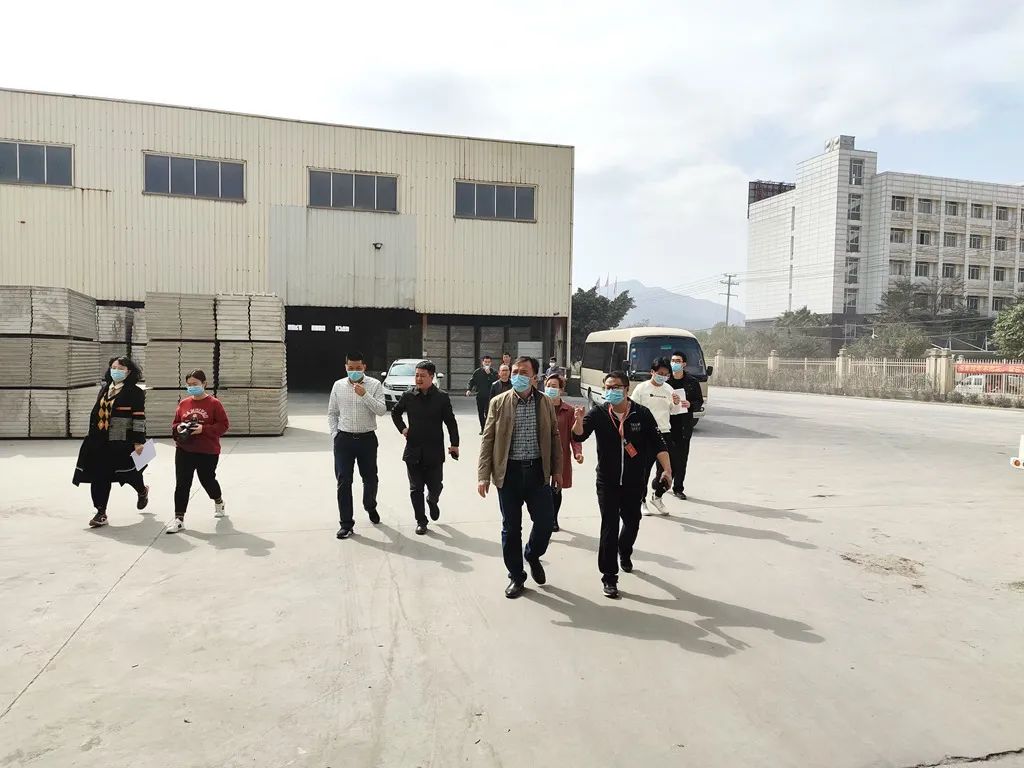 长乐区陈航星副区长一行莅临金强开展节前安全检查