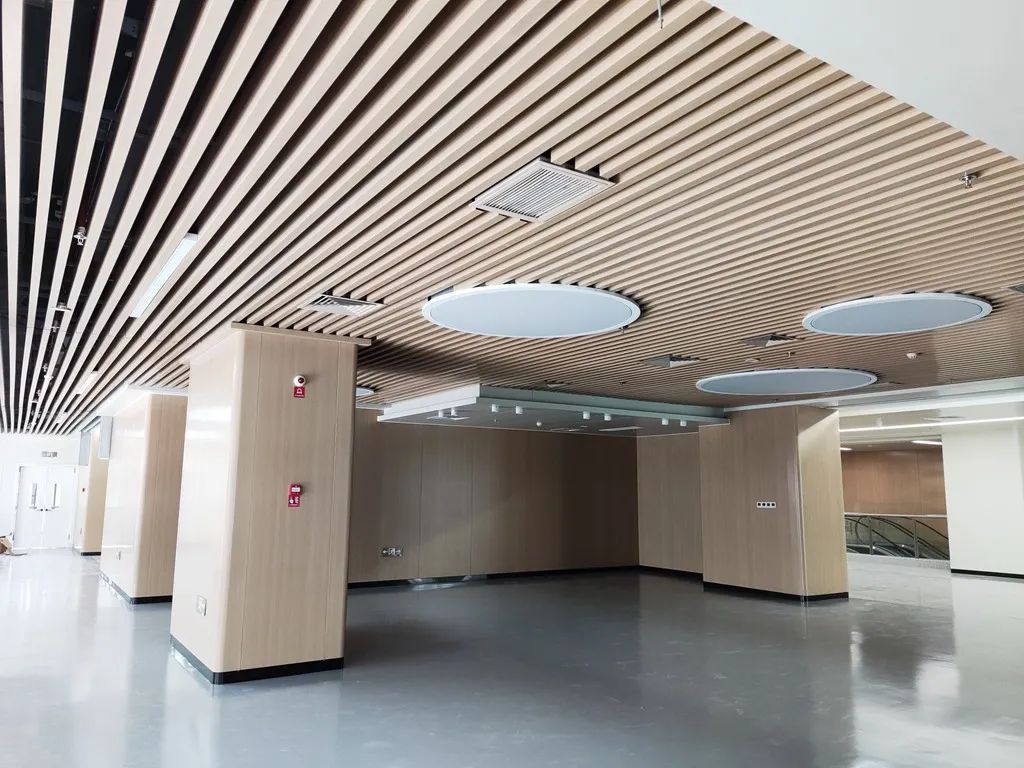 金强ETT洁净系列木纹板再应用于省二医院病房等医院项目